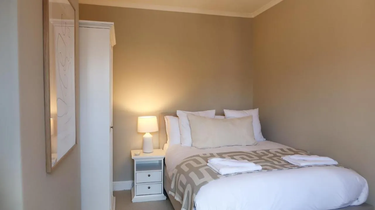 Holiday home Luxury Living Outside The City Walls - Sleeps Six! Chester